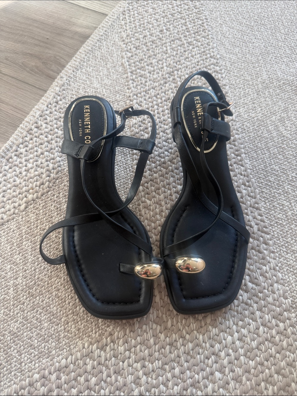 Kenneth Cole New York Black Toe-Ring Strappy Sandals with Gold Accent